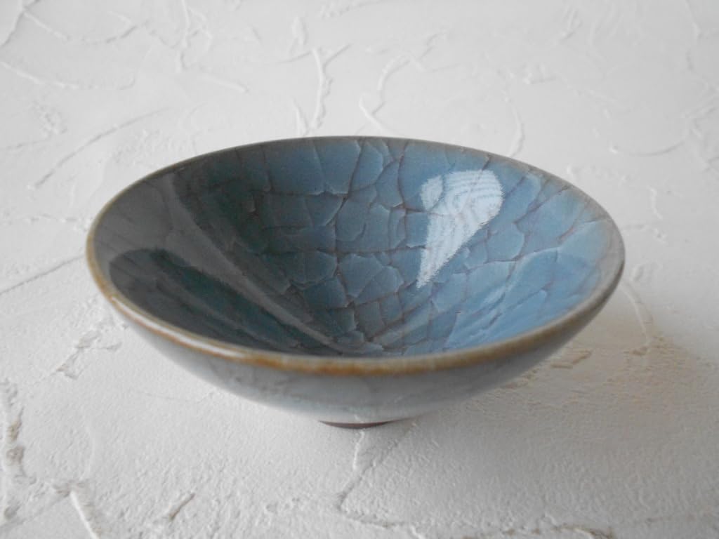 5015■古川剛 炫晶霧滴 黒釉酒盃 ぐい呑み 現代陶芸 共箱付 5015□古川剛 炫晶霧滴 黒釉酒盃 ぐい呑み 現代陶芸 共箱付